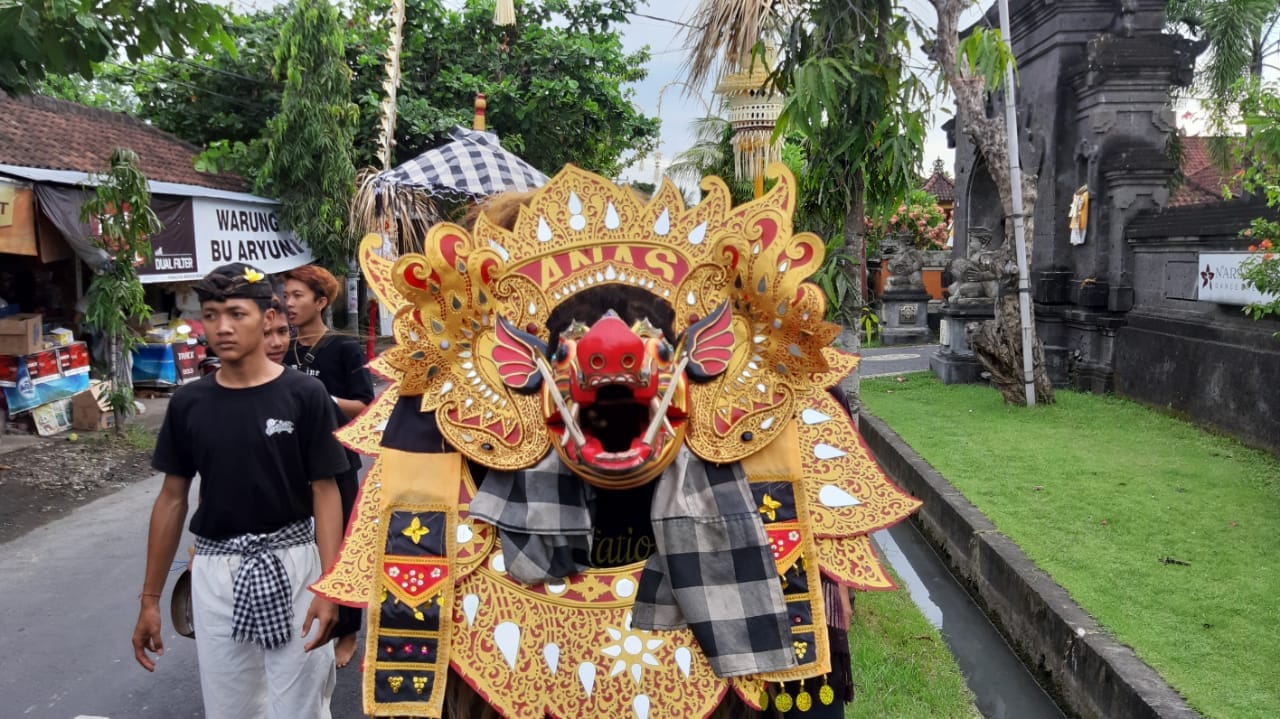 Contoh Ucapan Selamat Hari Raya Galungan & Kuningan Dalam Bahasa Bali Serta Artinya